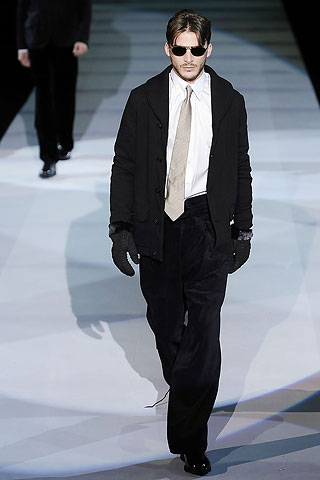 Giorgio Armani / - 2009-2010